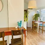 Tricolore Skyline Terrace Apartman *